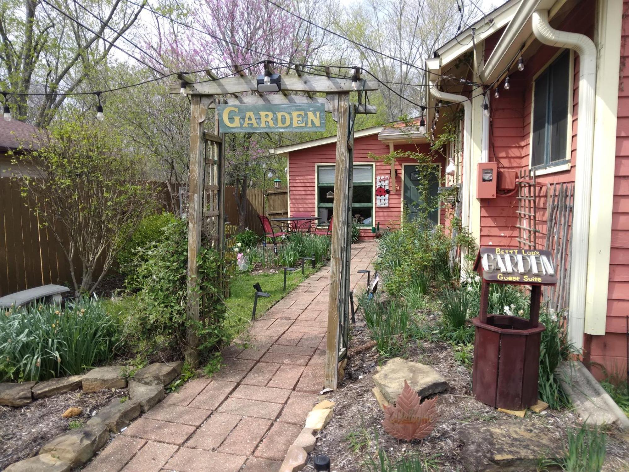 Betty Lous Garden Bed & Breakfast Nashville Ngoại thất bức ảnh